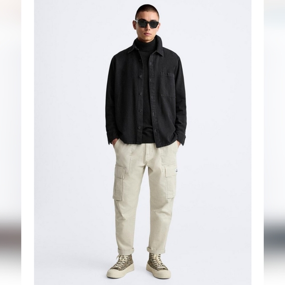 RELAXED FIT CARGO PANTS SIZE 29